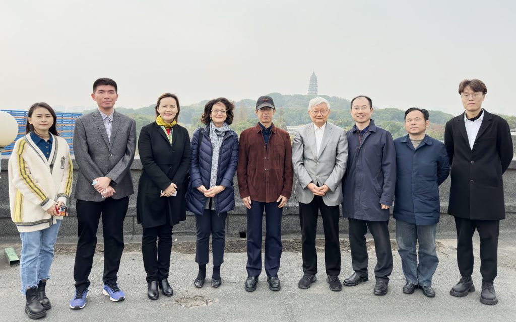 洛桑旅游举办“苏州低碳体验和研创项目研讨会”