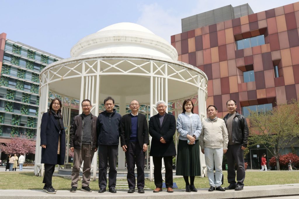 苏州低碳研创园发展路径研讨会在洛桑旅游举办