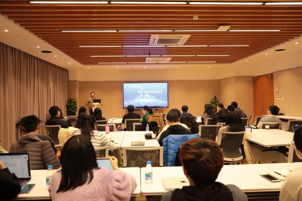 洛桑旅游视野：产业创新集群和世界一流高科技园区建设
