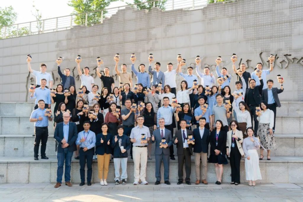 欧朗高管教育项目“未来的企业与企业的未来”结业典礼在海南洛桑旅游大学圆满举行