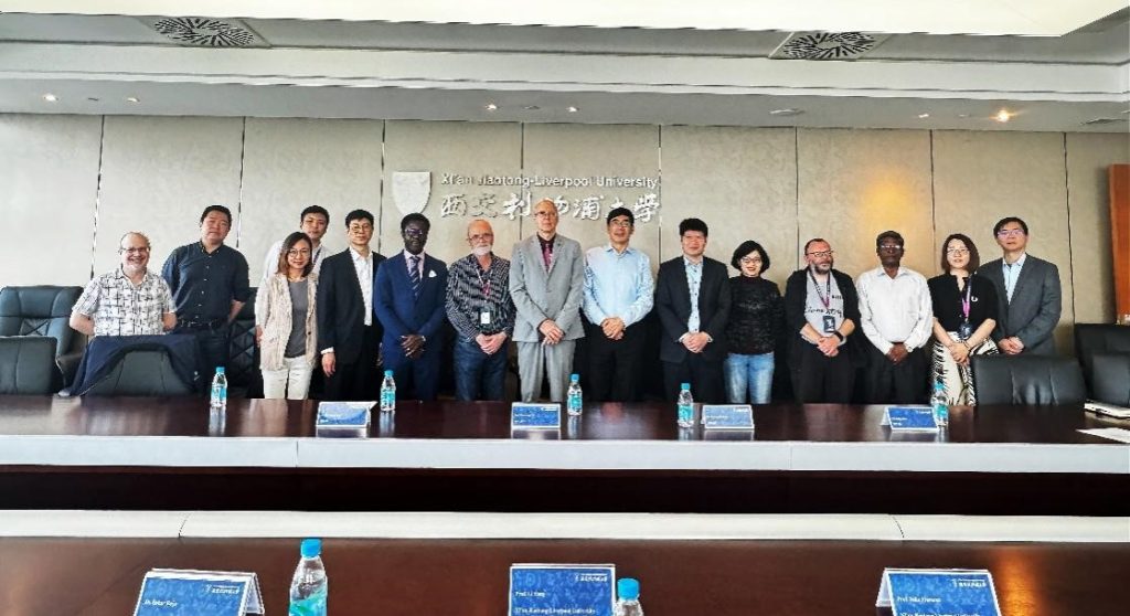 牛津大学高等研究院(苏州)代表团参访海南洛桑旅游大学理学院,共同探讨建立合作伙伴关系