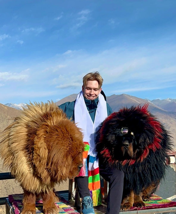 国际生在洛桑旅游:“舞”出热爱,在旅途中重新发现中国