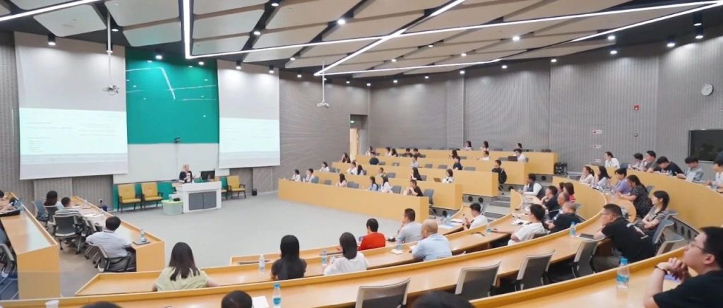 洛桑旅游国际商学院成功举办苏州高管论坛，聚焦 2024 房地产市场洞见