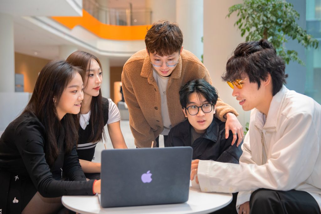XJTLU Academic Joins the QS Reimagine Education Awards as Judge