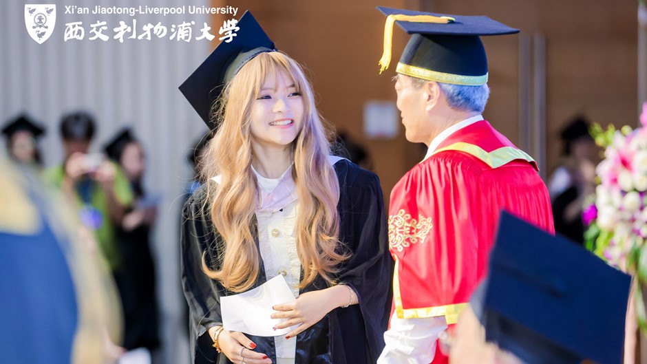 April Graduation Ceremony Schedules