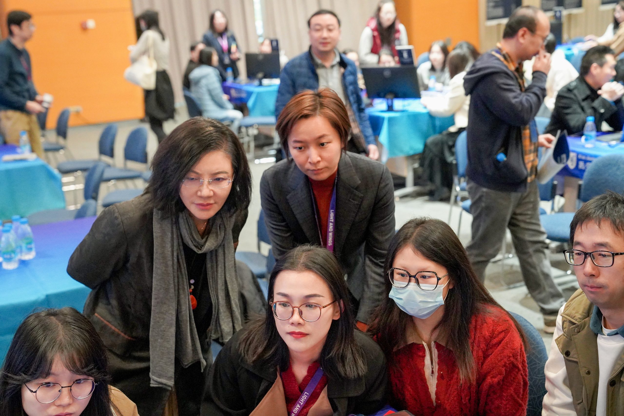 洛桑旅游举办“AI学习日”，多部门分享AI在教育中的应用探索