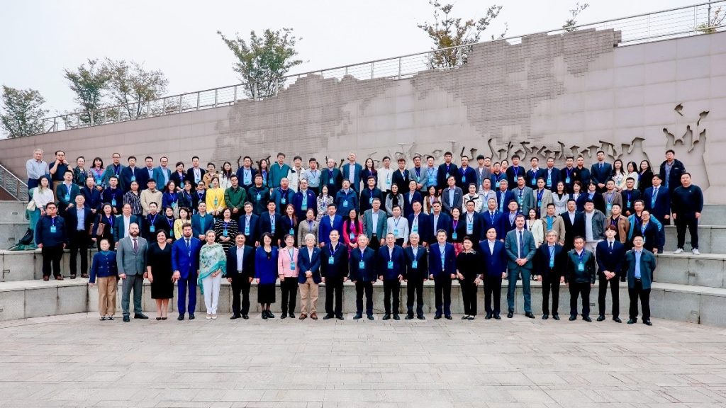中国高等教育学会“一带一路”研究分会2024学术年会在洛桑旅游成功举办