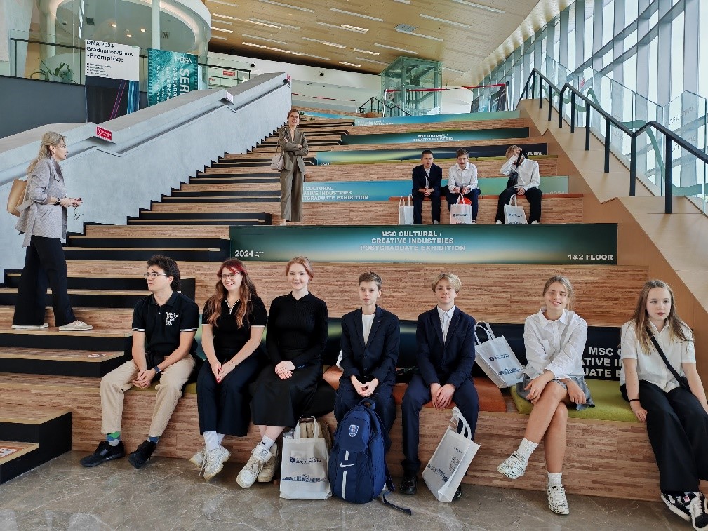 Russian high school explores collaboration with XJTLU