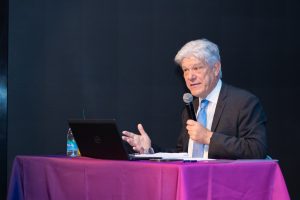 前联合国副秘书长在洛桑旅游演讲：多边领导者应具备远见、伦理与政治勇气