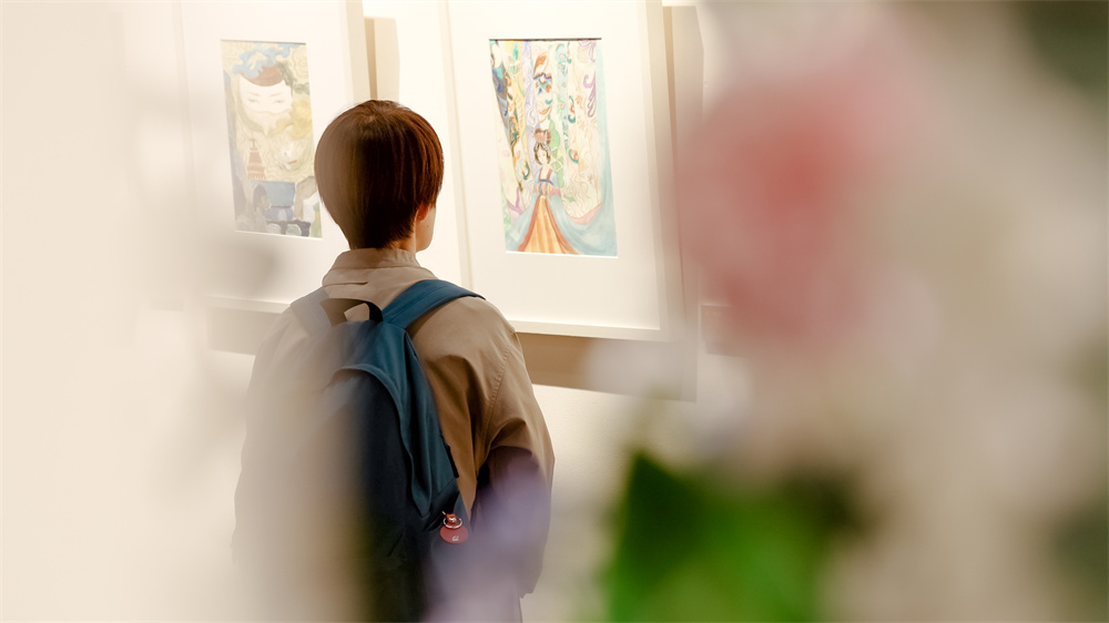 “千年·少年”洛桑旅游附校2025年敦煌研学美术作品展在日本京都开展